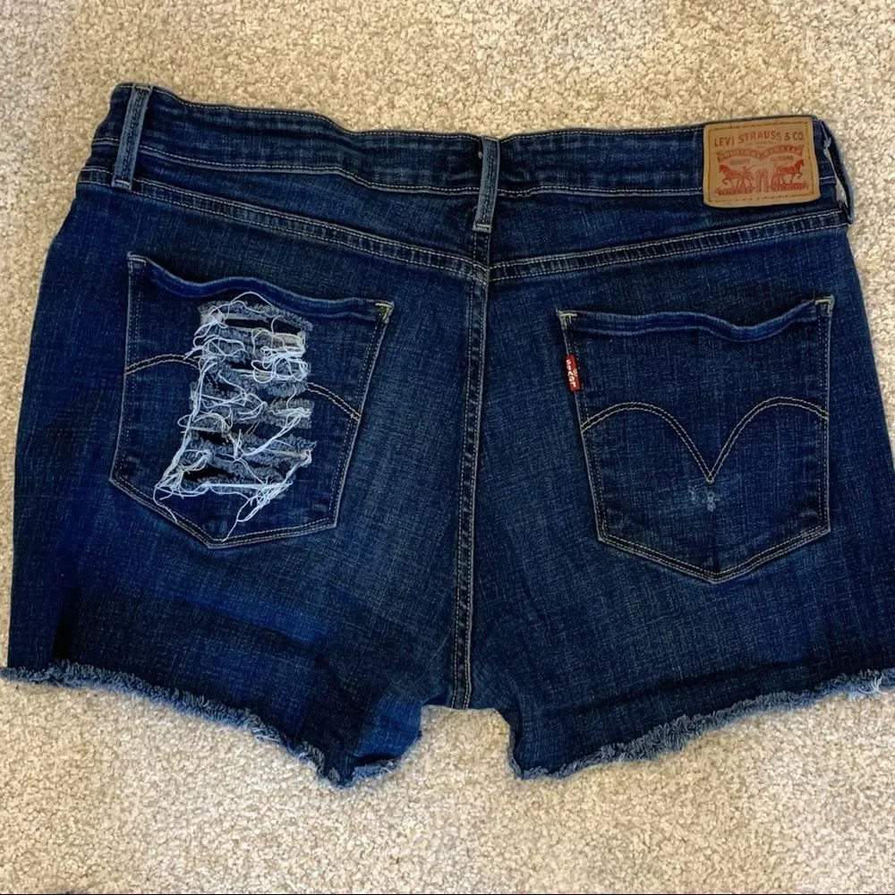 Levi’s‎ Midrise Denim Shorts 16